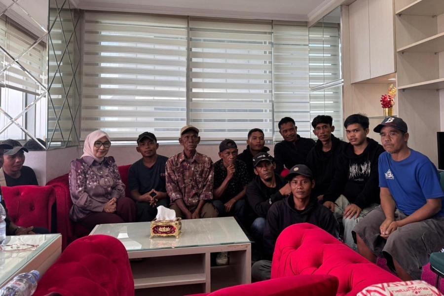 Ditipu Perekrut Sawit di Kalbar, Imas Aan Ubudiyah Selamatkan 13 Warga Garut–Tasik