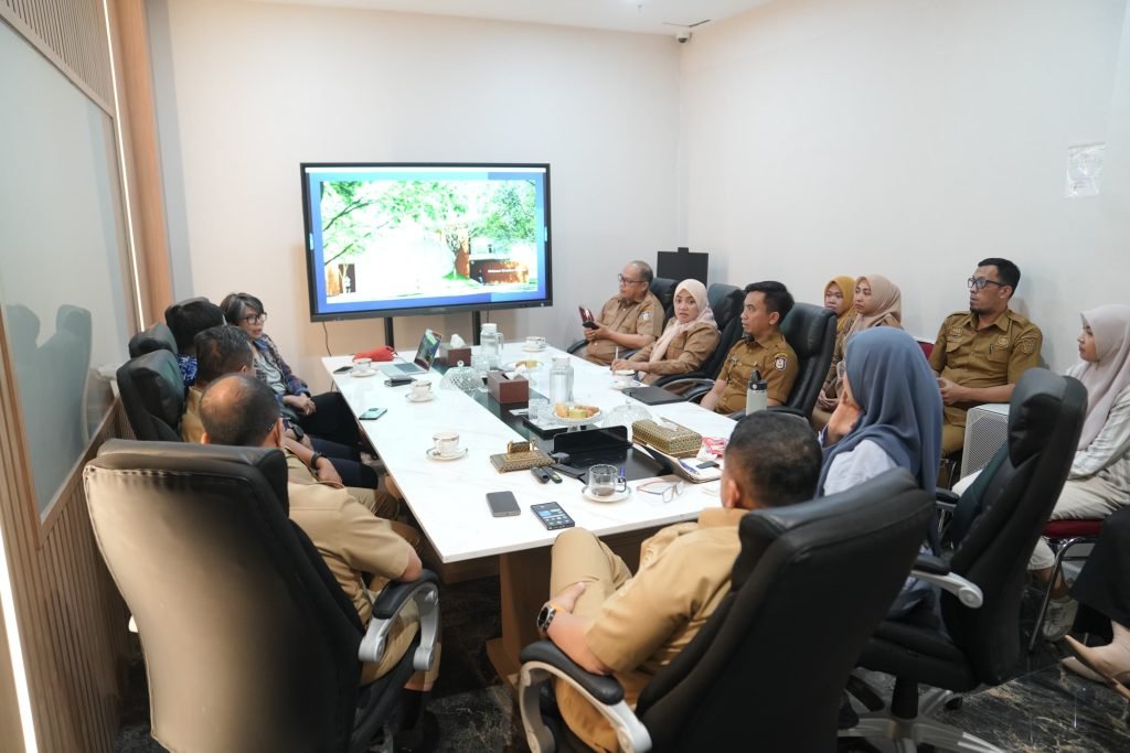 Tegaskan Arah Pembangunan, Munafri Pimpin Rakor Revitalisasi Pedestrian Hijau hingga Pengembangan MCH