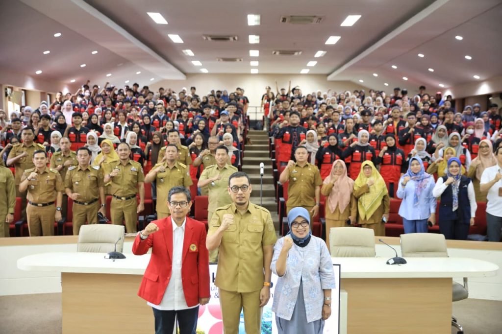 Fokus Sampah dan Perubahan Iklim, Mahasiswa KKN Unhas Turun ke 21 Kelurahan di Makassar