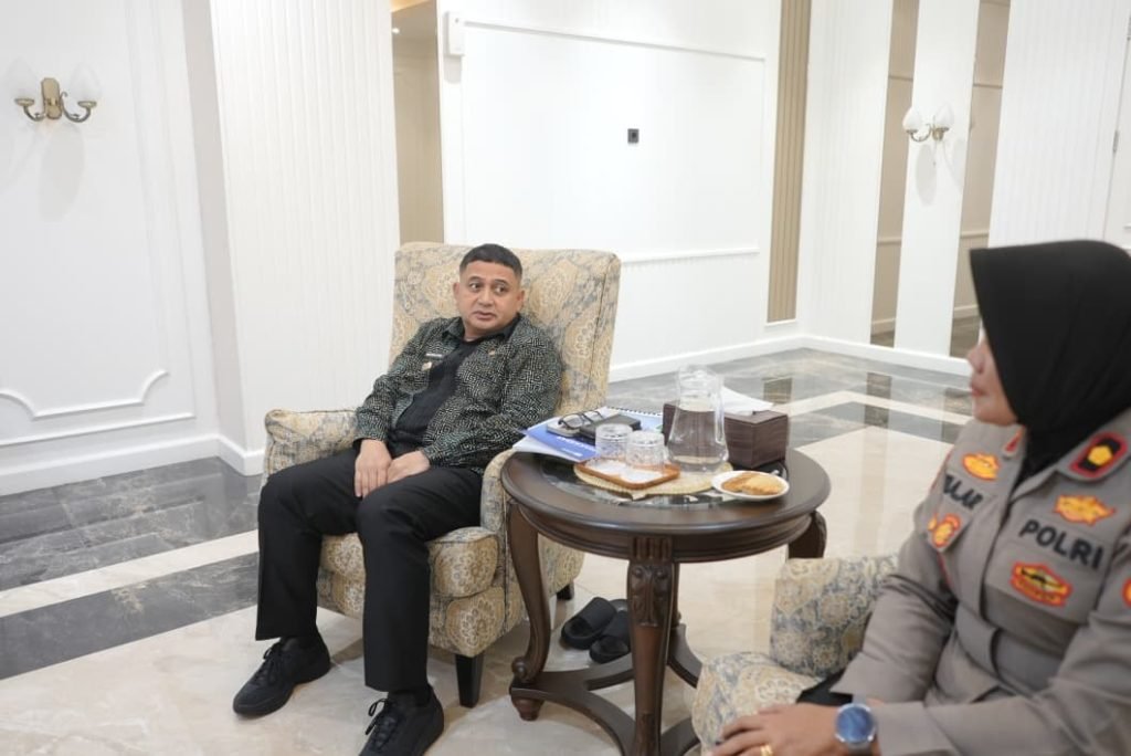 Pemkot Gandeng Polsek Panakkukang Sikat Jukir Ilegal, Parkir Liar Semrawut