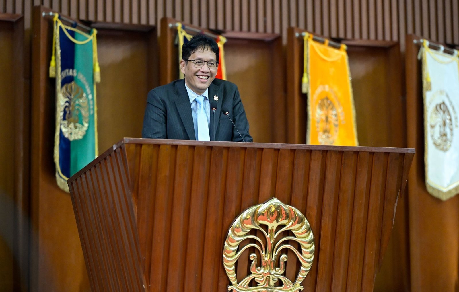 Hadiri Acara Kelulusan, Menkeu Purbaya Sampaikan Pesan Untuk Wisudawan UI