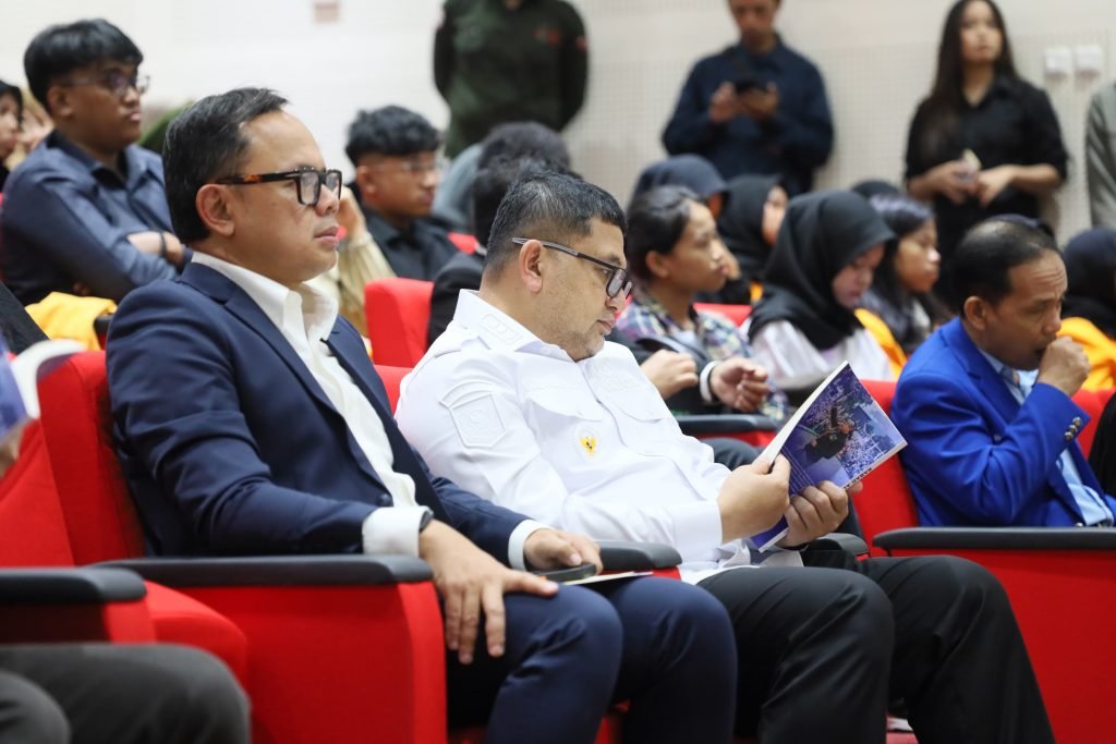Di Kampus UNM, Wali Kota Munafri dan Wamendagri Bima Arya Berbagi Inspirasi Kepemimpinan