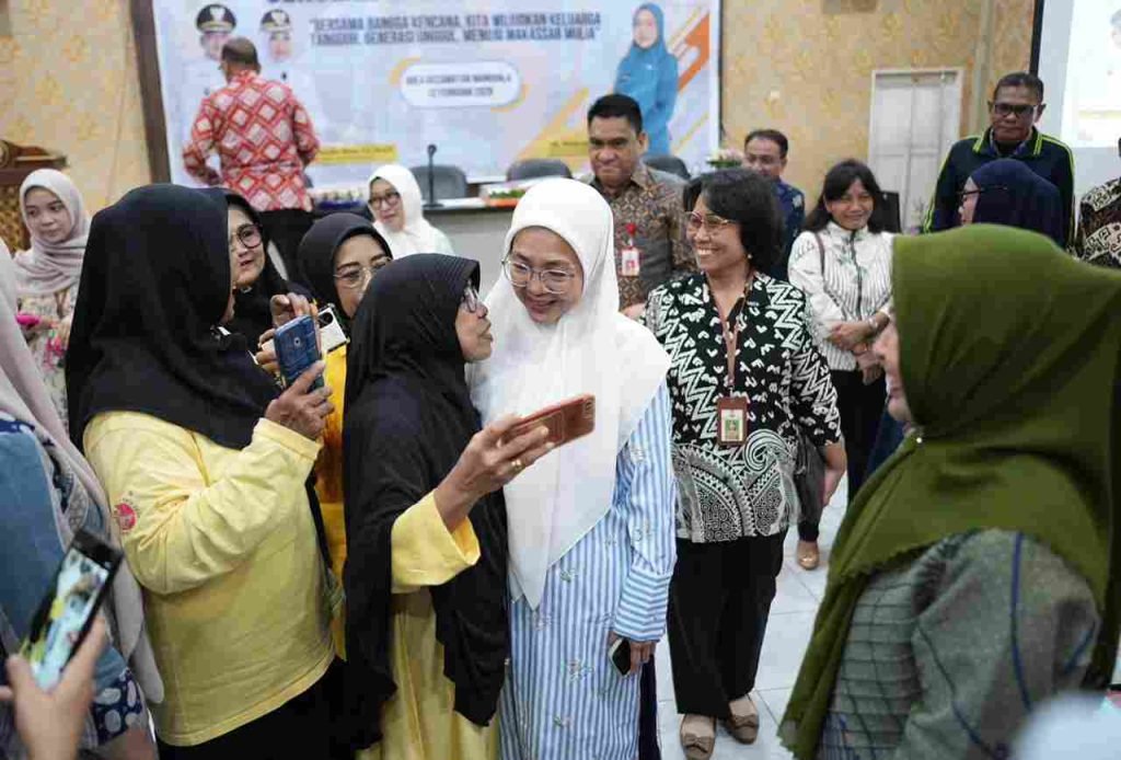 Sekolah Lansia Sipakalebbi Manggala Dorong Kesehatan dan Kemandirian
