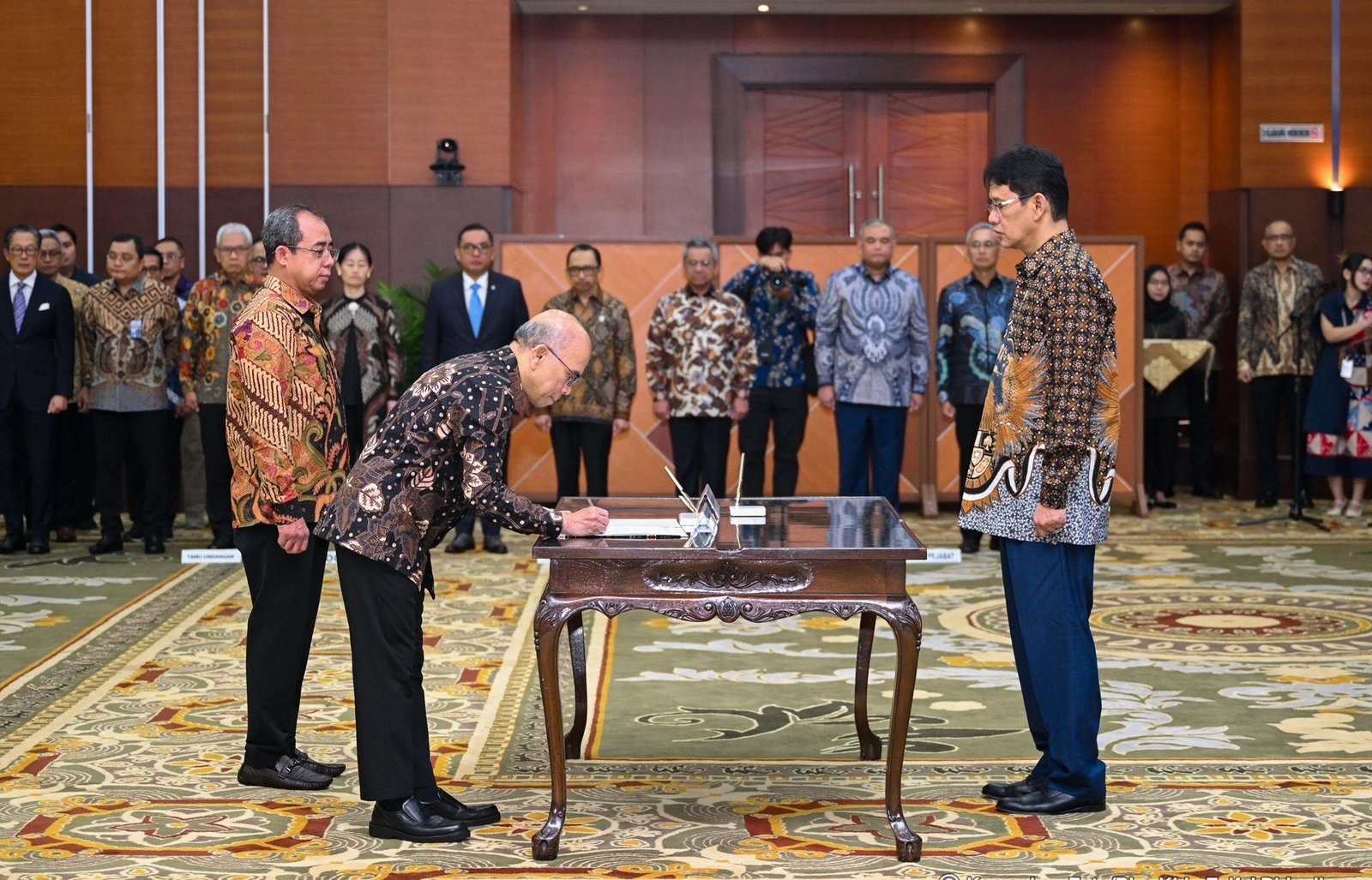 Menkeu Purbaya Lantik Robert Leonard Marbun Sebagai Sekretaris Jenderal Kementerian Keuangan