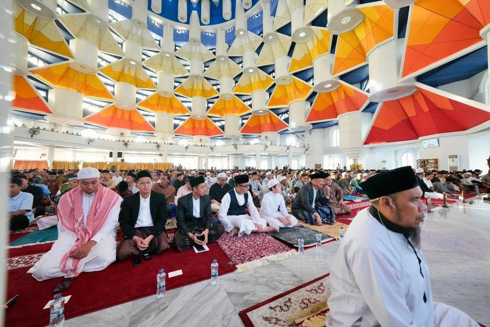 Salat Idulfitri di Kubah 99, Ribuan Jemaah Ikuti Khutbah Reflektif Ramadan