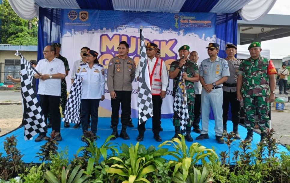 Kapolsek Umbulharjo Pimpin Pengamanan Pelepasan Balik Mudik Gratis Di Terminal Giwangan