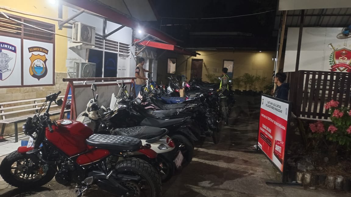 Cegah Gangguan Kamtibmas, Polsek Biringkanaya Tertibkan Knalpot Brong