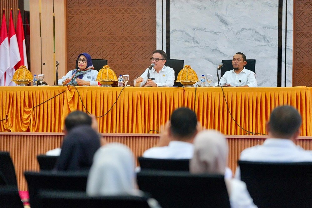 Kunjungan Wisatawan dan Kontribusi Ekonomi Meningkat, Sinkronkan Strategi Pariwisata dan Ekraf 2026