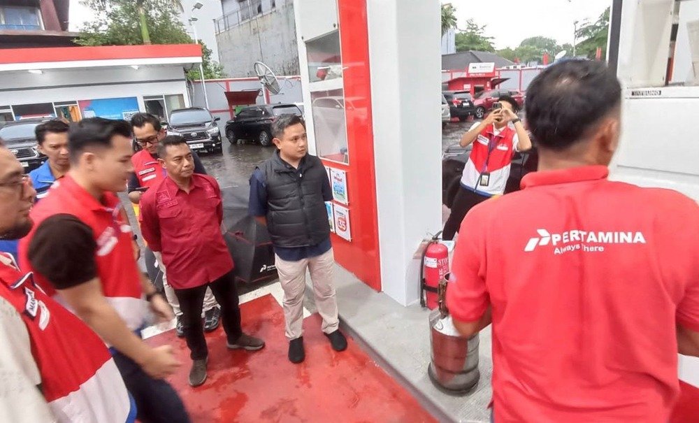 Hoaks Kenaikan BBM Picu Antrean, Pemprov Sulsel Pastikan Kondisi Aman