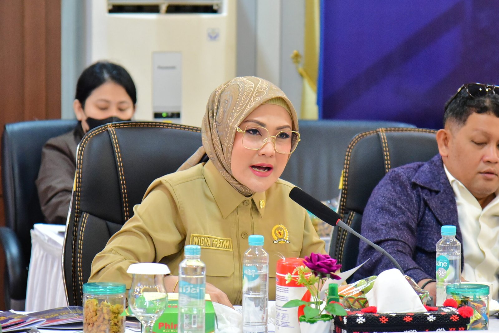 Problem KejahatanDigita l, Widya Minta Jaringan Prostitusi Online Dibongkar Tuntas