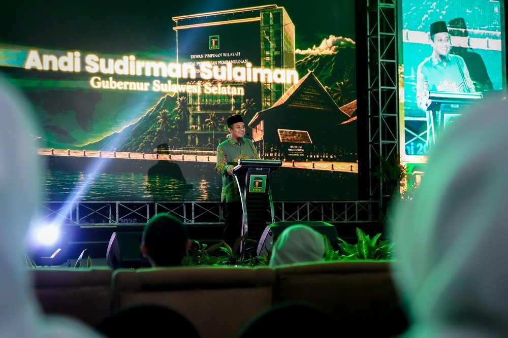 Gubernur Andi Sudirman Ajak Perjuangkan Pembangunan Daerah di Pelantikan DPW PPP Sulsel