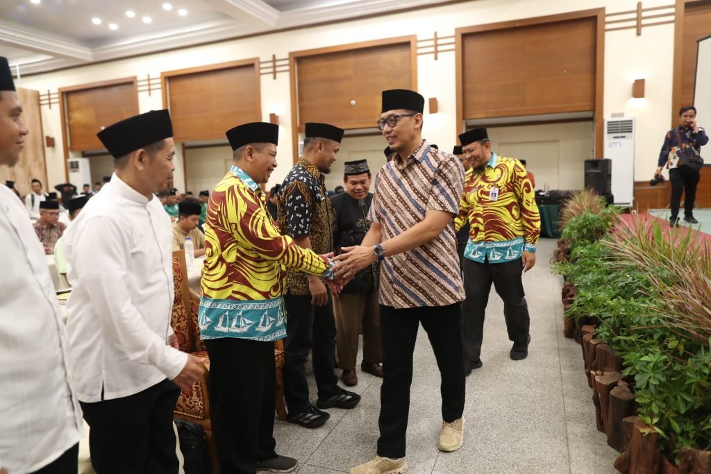 Pemkot Makassar Cetak Muballigh Berkualitas, 450 Peserta Ikuti Pelatihan Kesra