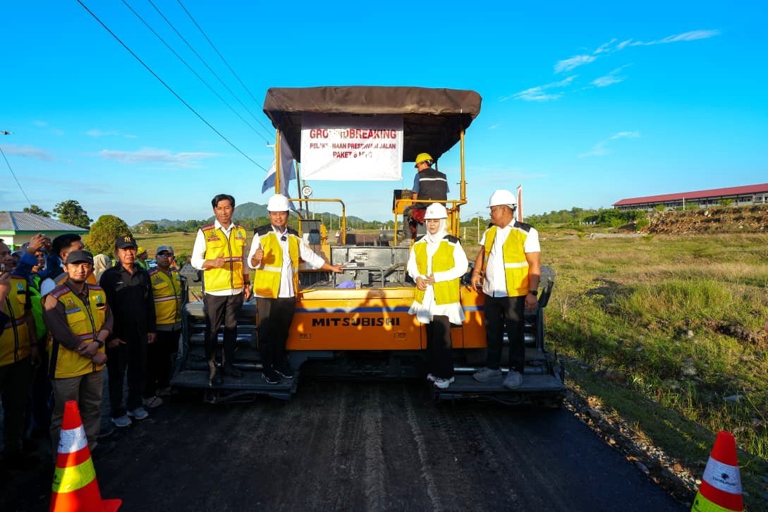 Dipusatkan di Ruas Bua-Rantepao, Gubernur Sulsel Groundbreaking MYP Paket 6
