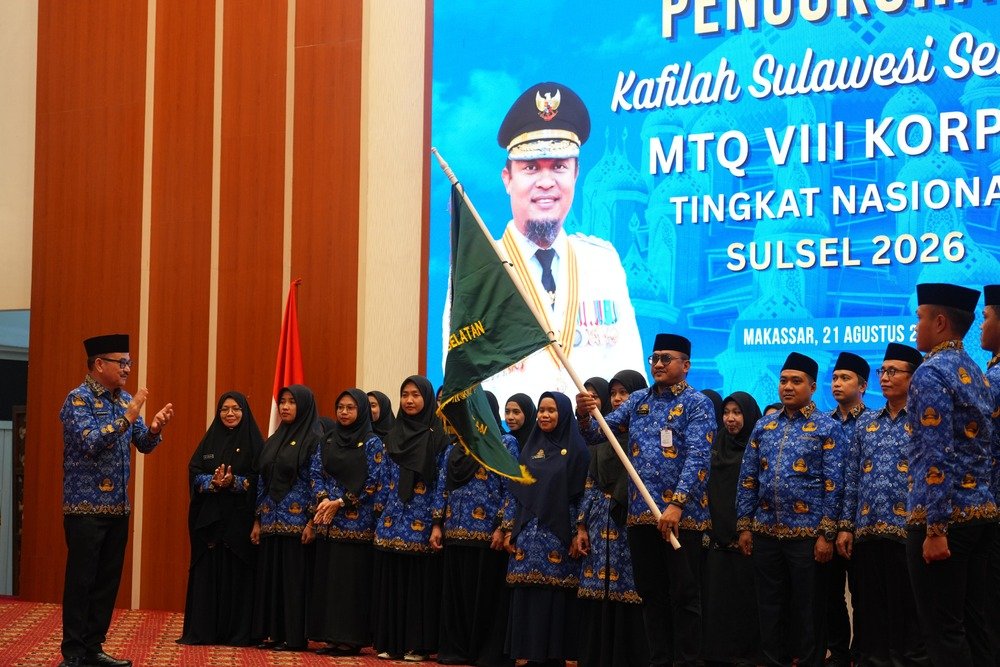Tekankan ASN Berakhlak dan Berintegritas, Jufri Rahman Lepas Kafilah MTQ KORPRI Sulsel