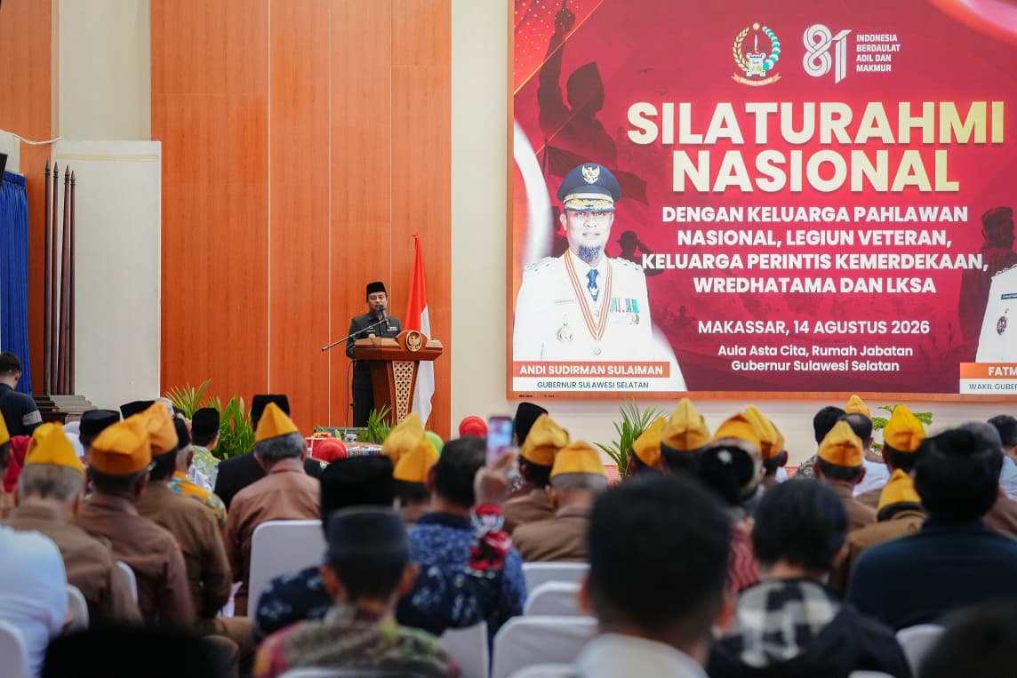 Gubernur Sulsel Andi Sudirman Silaturahmi dengan Keluarga Pahlawan dan Veteran