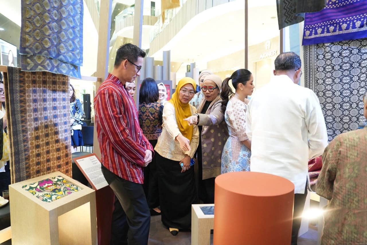 Dorong Pengembangan Tenun, Ketua Dekranasda Makassar Hadiri Weaving Archipelago