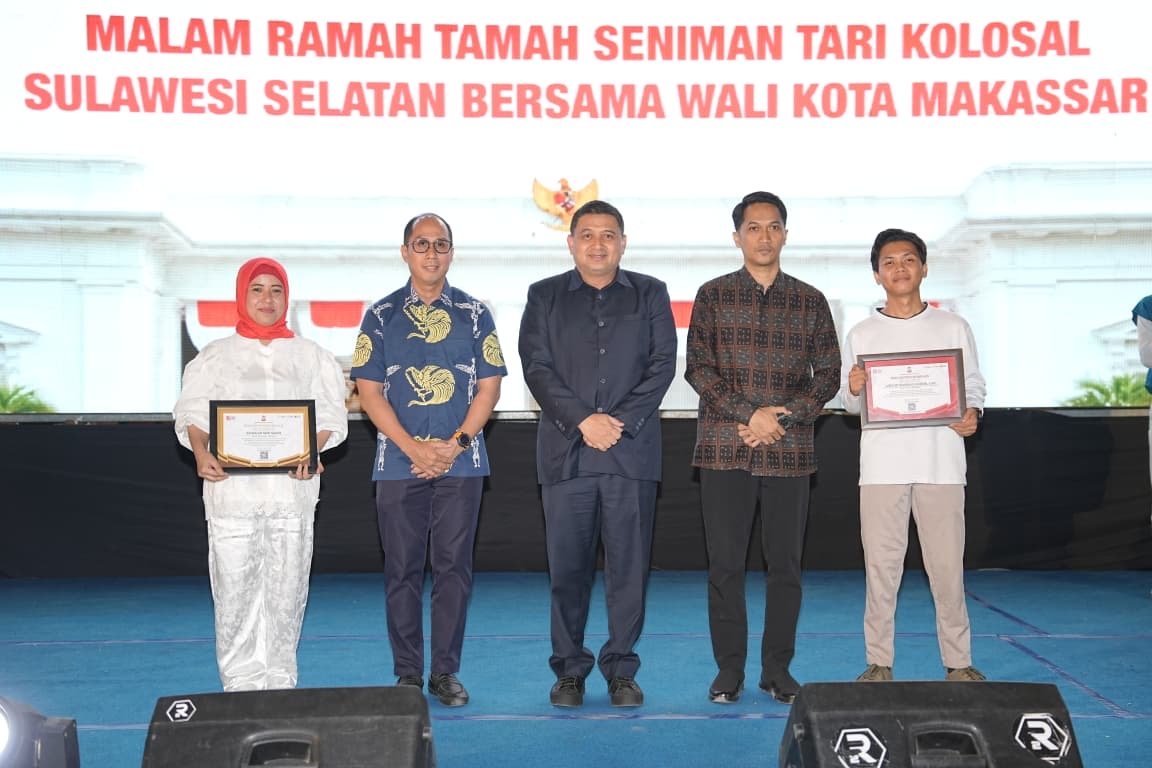 Pelatih dan Penari Kolosal Makassar Dapat Apresiasi Langsung Dari Munafri